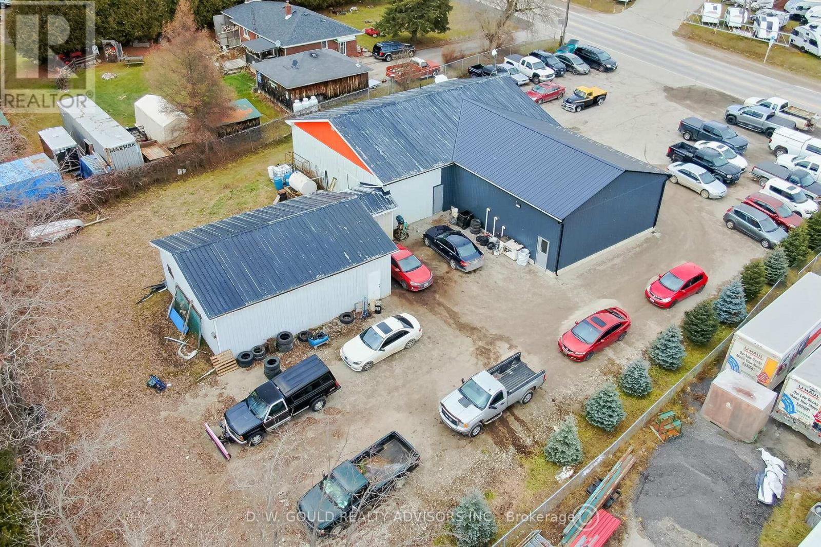 6 Shamrock Road Property Photo 12