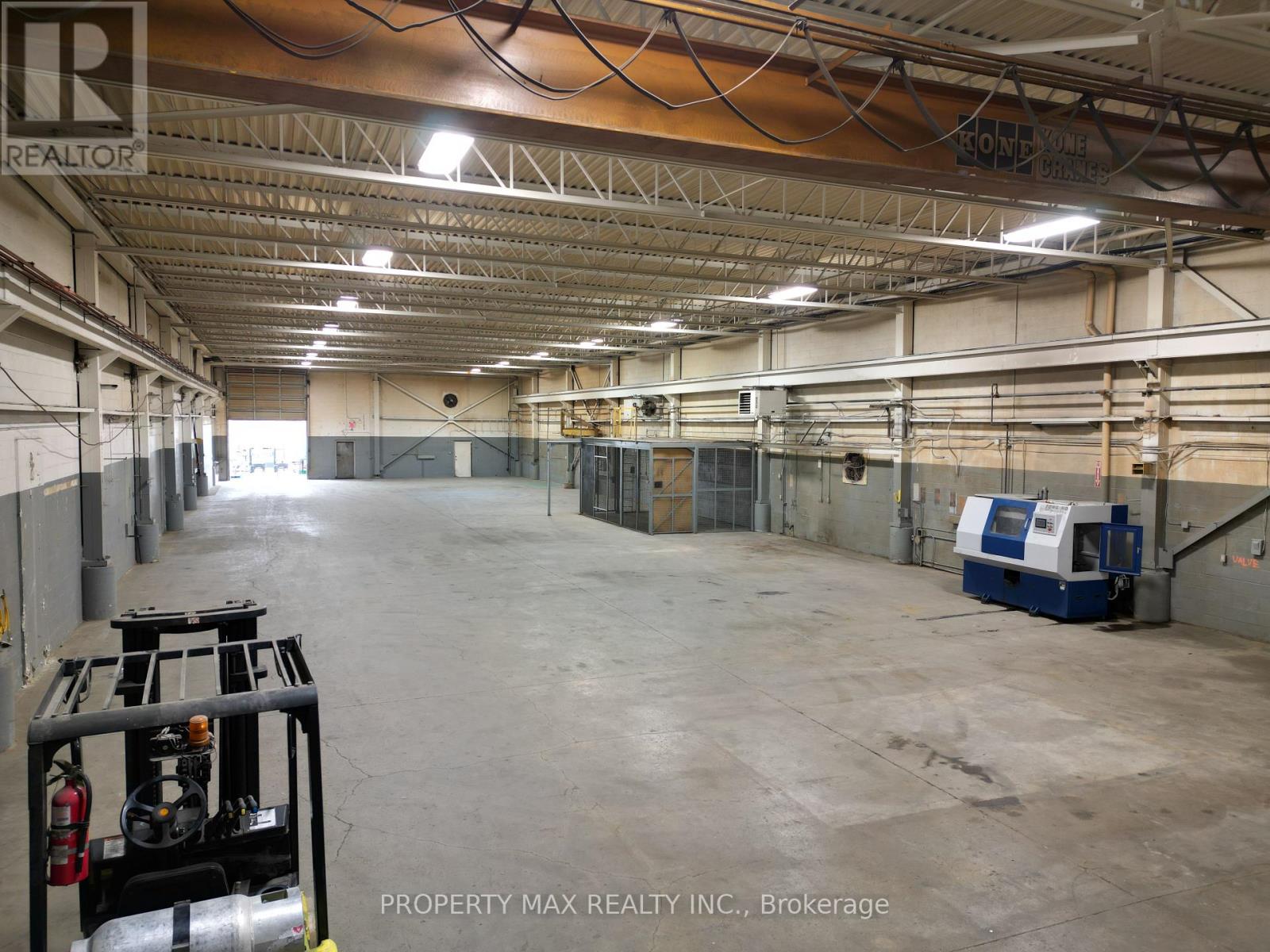 7030-32 Smith Industrial Drive Property Photo 6