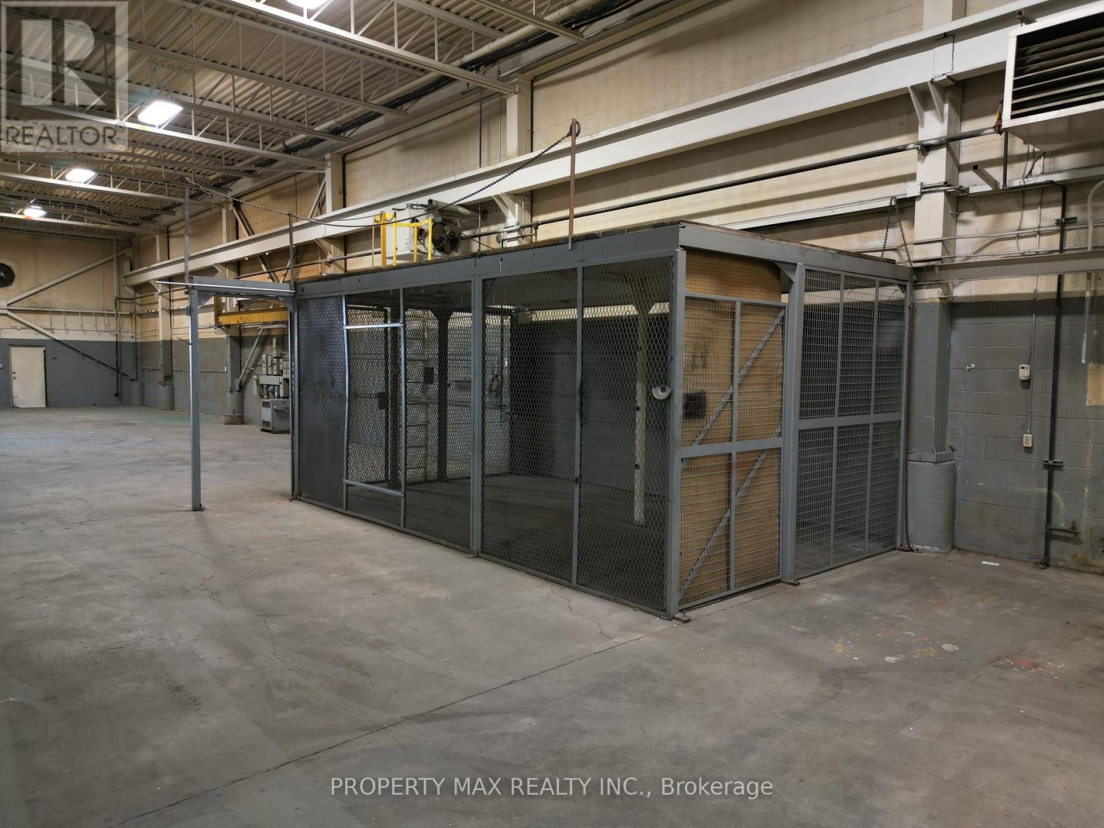 7030-32 Smith Industrial Drive Property Photo 12