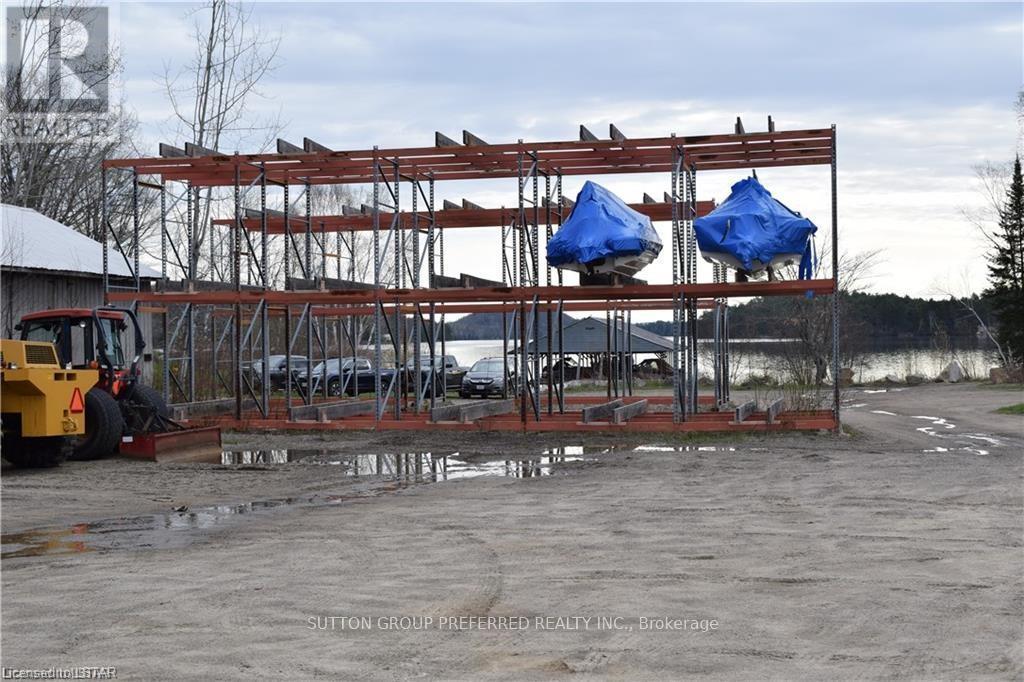1652 Russell Landing Road Property Photo 2
