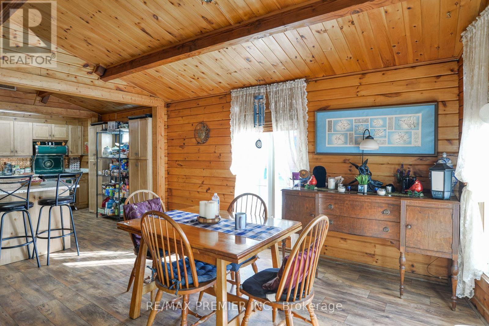 1515 11 Highway S Property Photo 7
