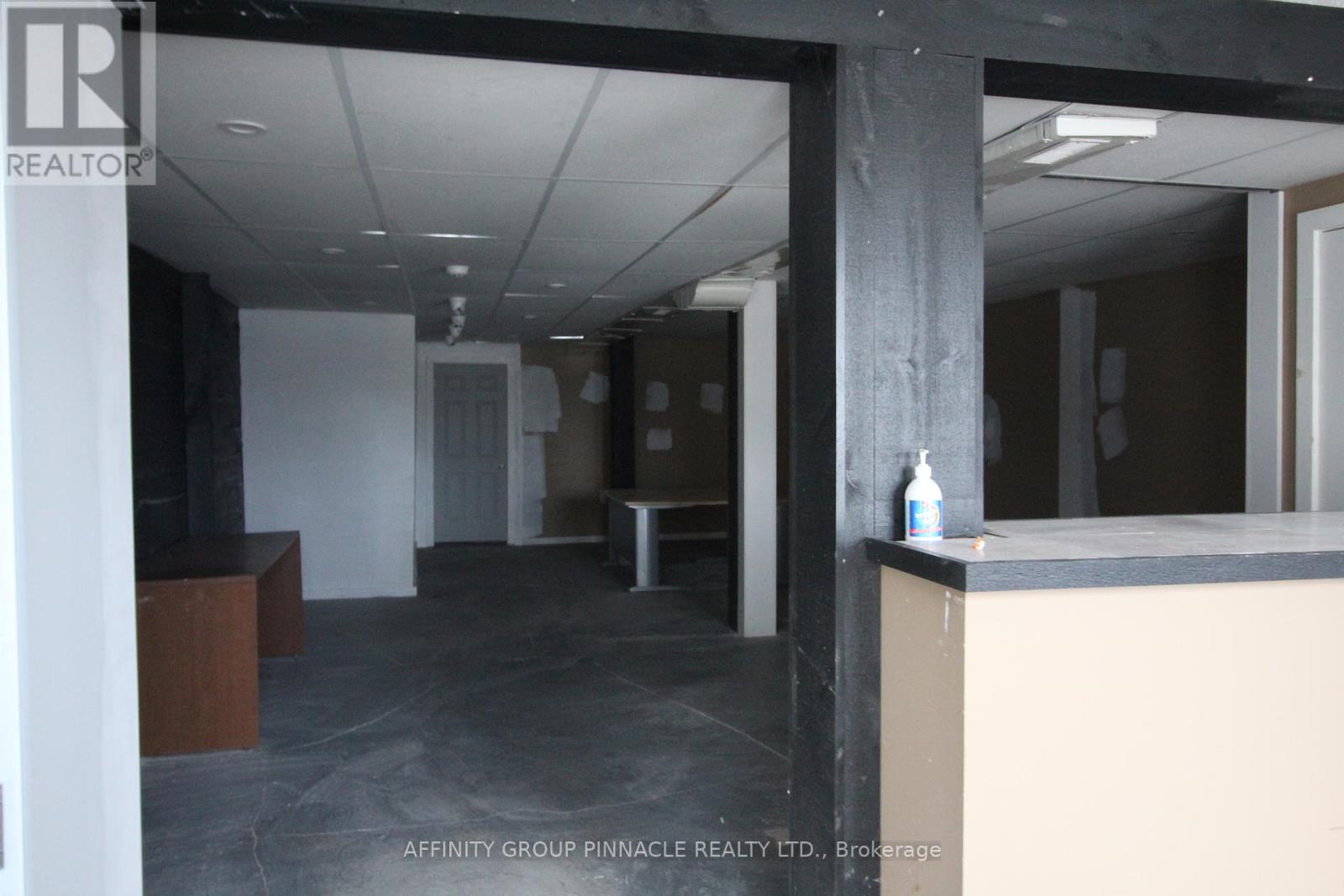 413 Eldon Road Property Photo 4