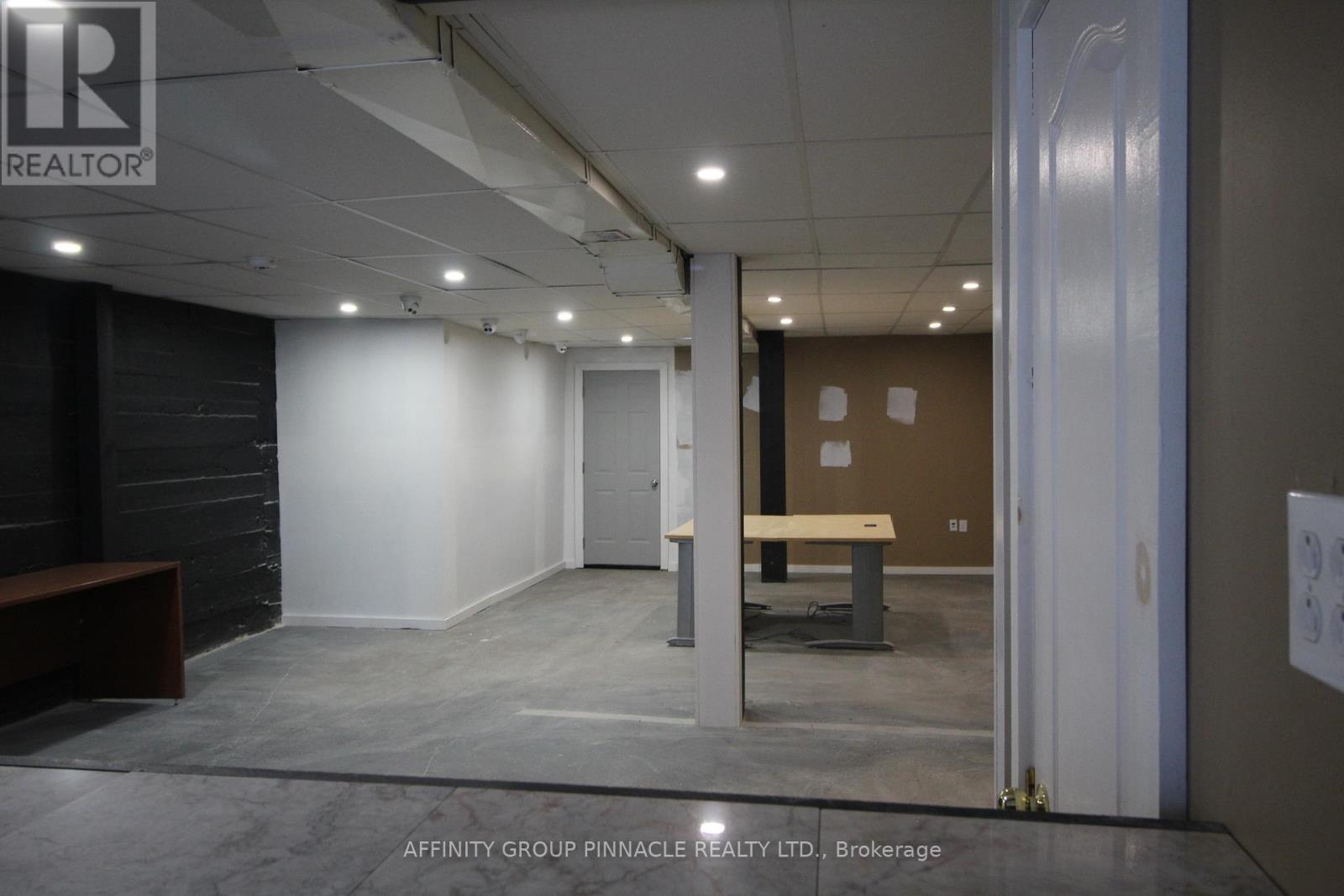 413 Eldon Road Property Photo 6