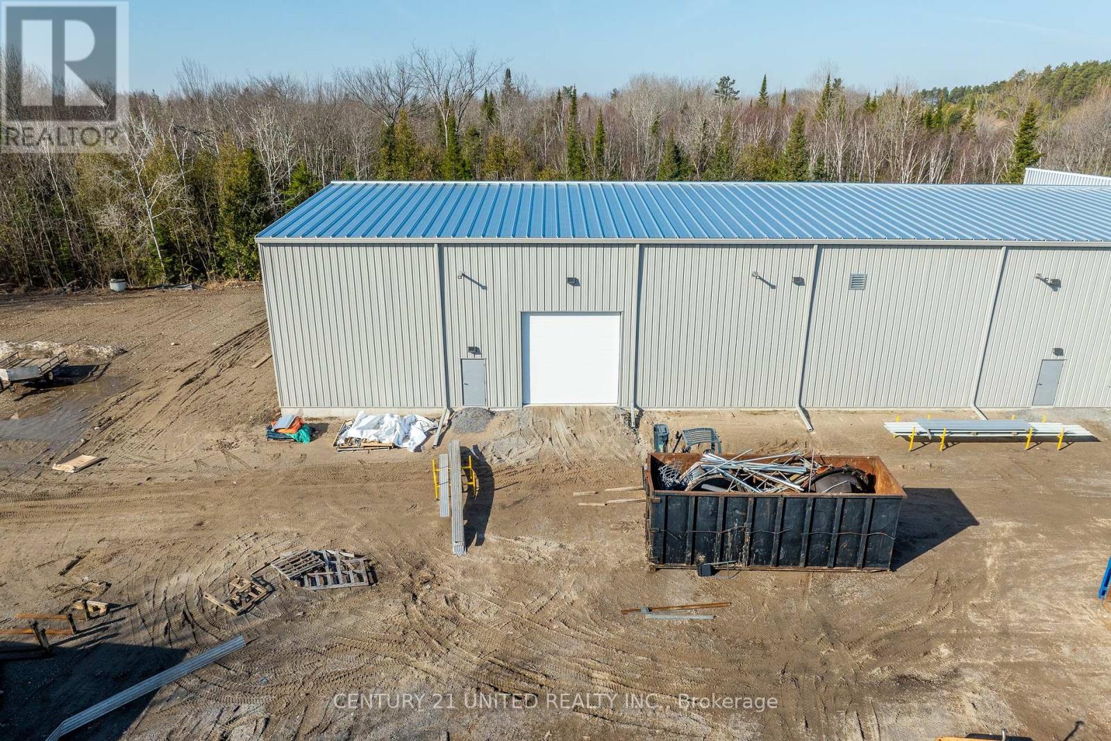 1565 8th Line Property Photo 11