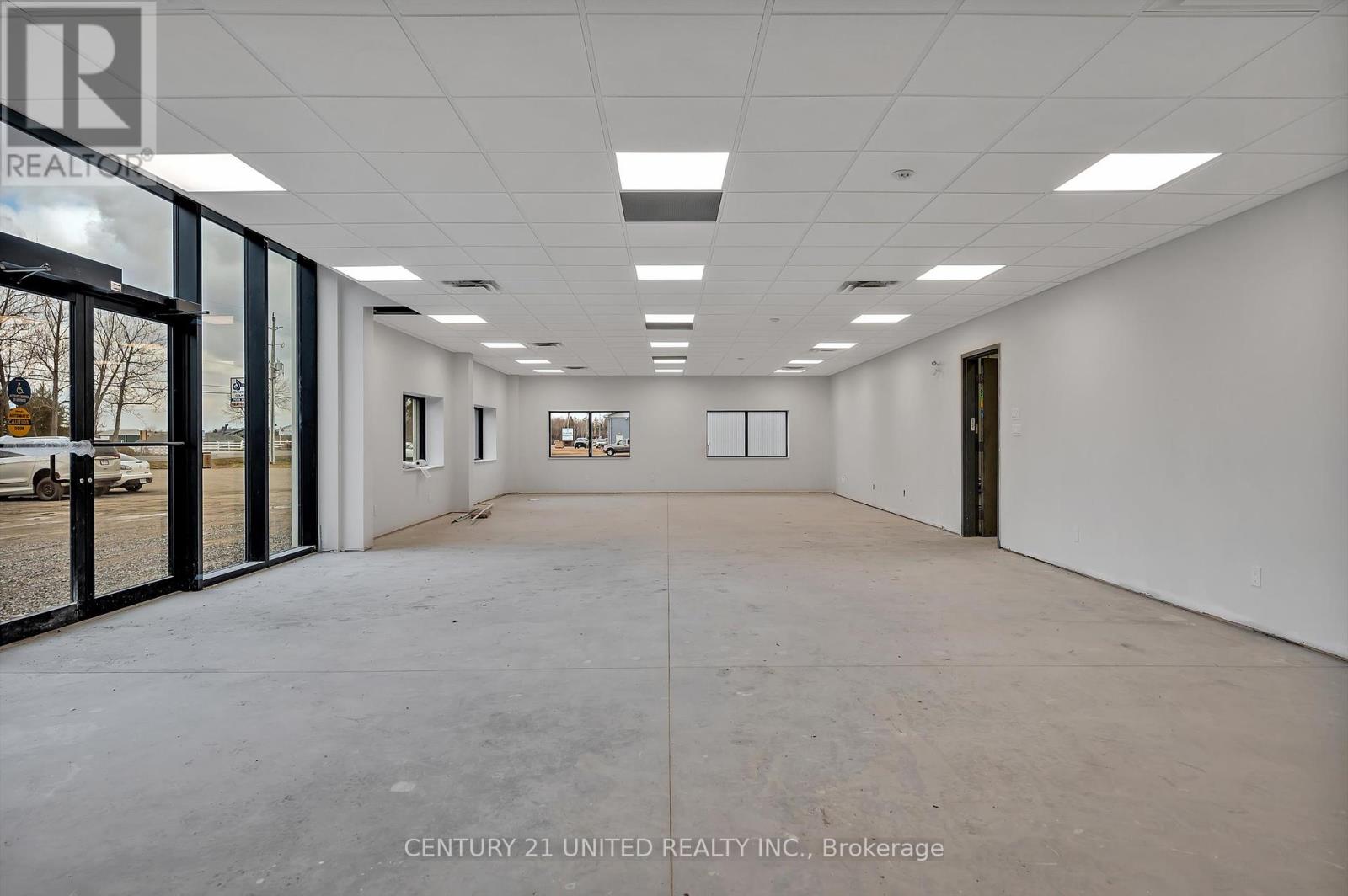 1565 8th Line Property Photo 18