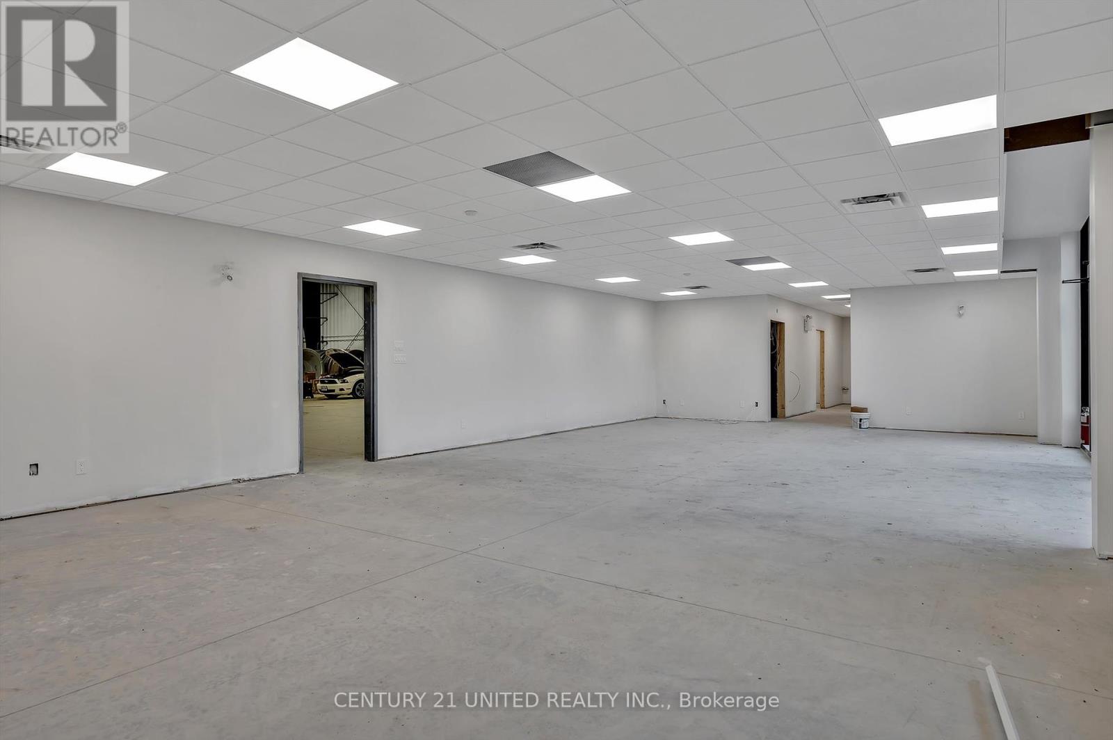 1565 8th Line Property Photo 20