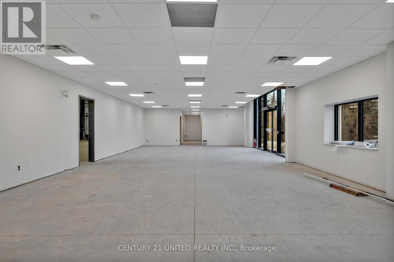 1565 8th Line Property Photo 21