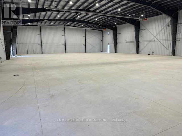 1565 8th Line Property Photo 30