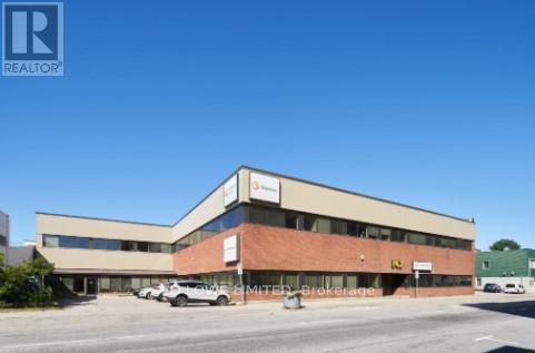103 - 147 Mcintyre Street W Property Photo 2