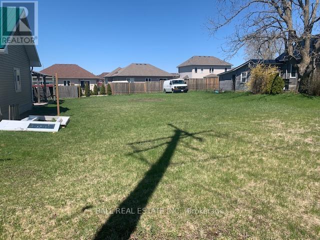 24b Birch Street Property Photo 4