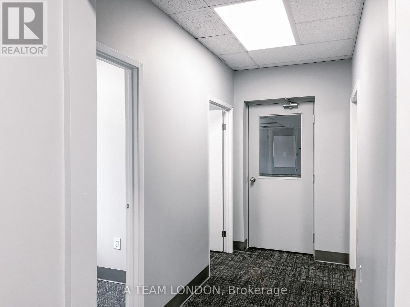340 Saskatoon Street Property Photo 22