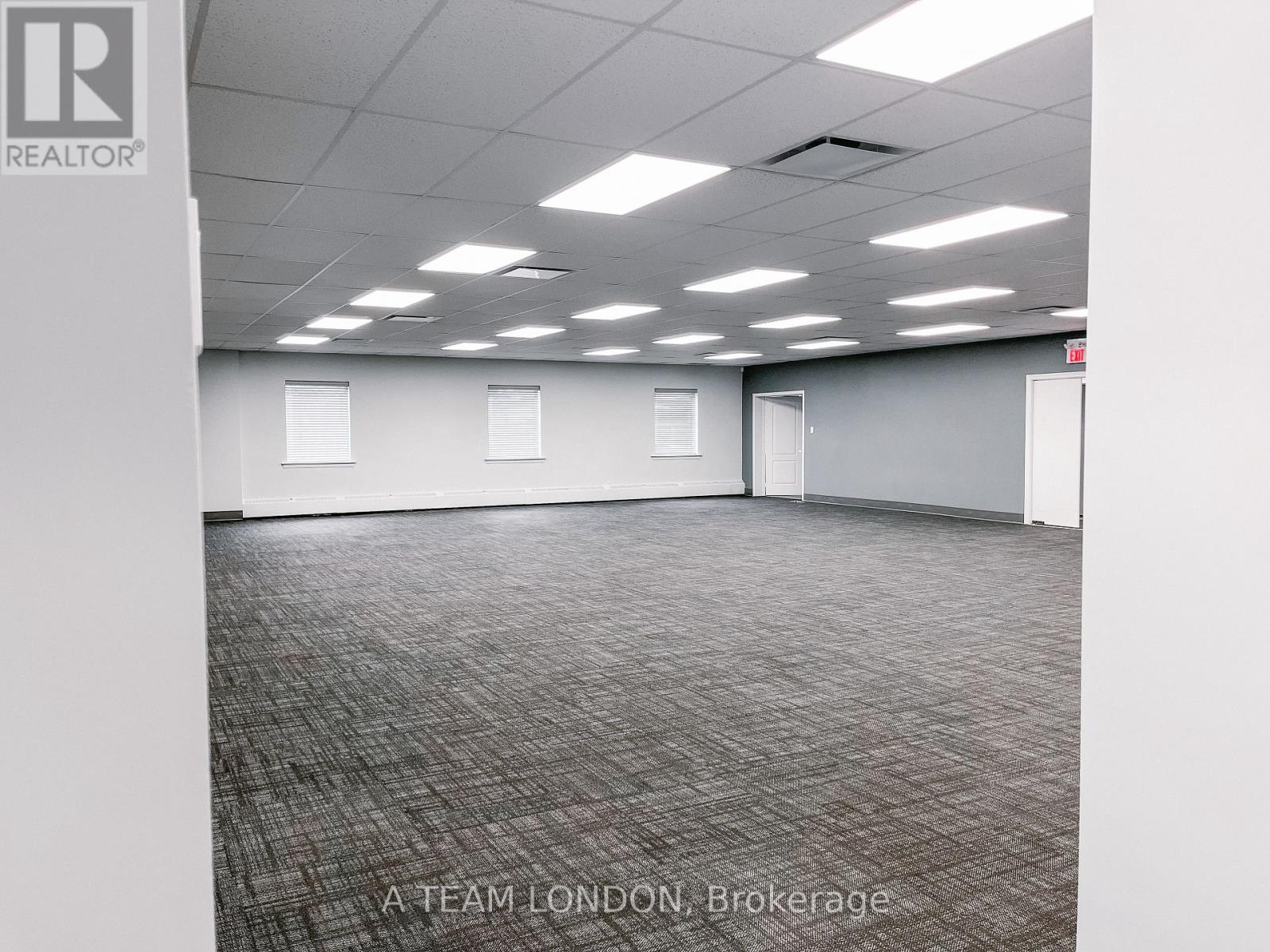 340 Saskatoon Street Property Photo 29