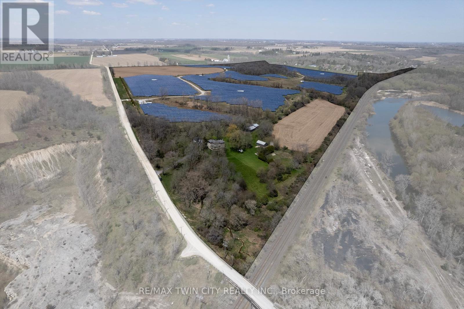 414774 41 Line Property Photo