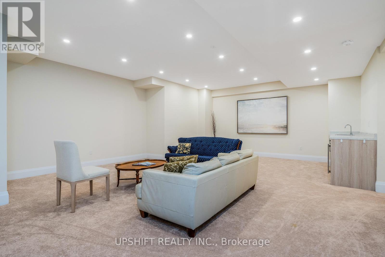 101 Stoneleigh Drive Property Photo 34