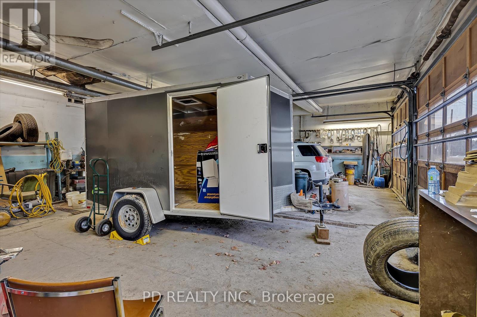 73 King Street E Property Photo 6