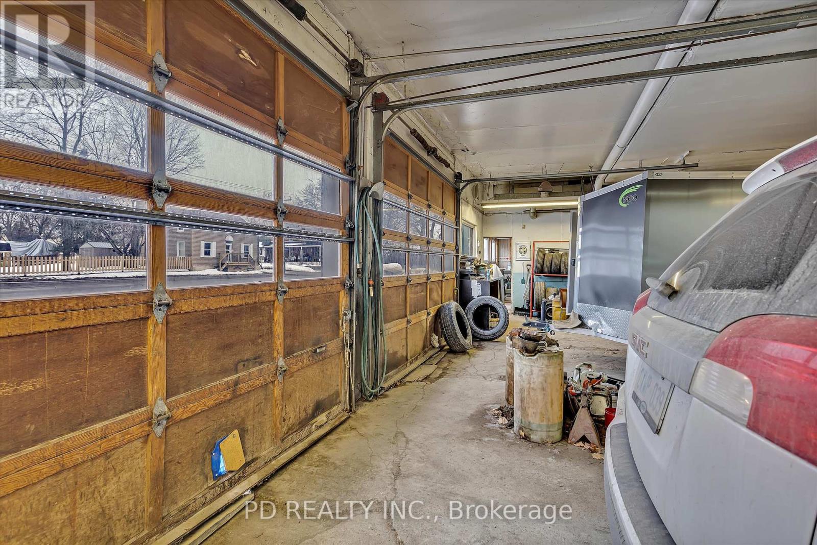 73 King Street E Property Photo 8