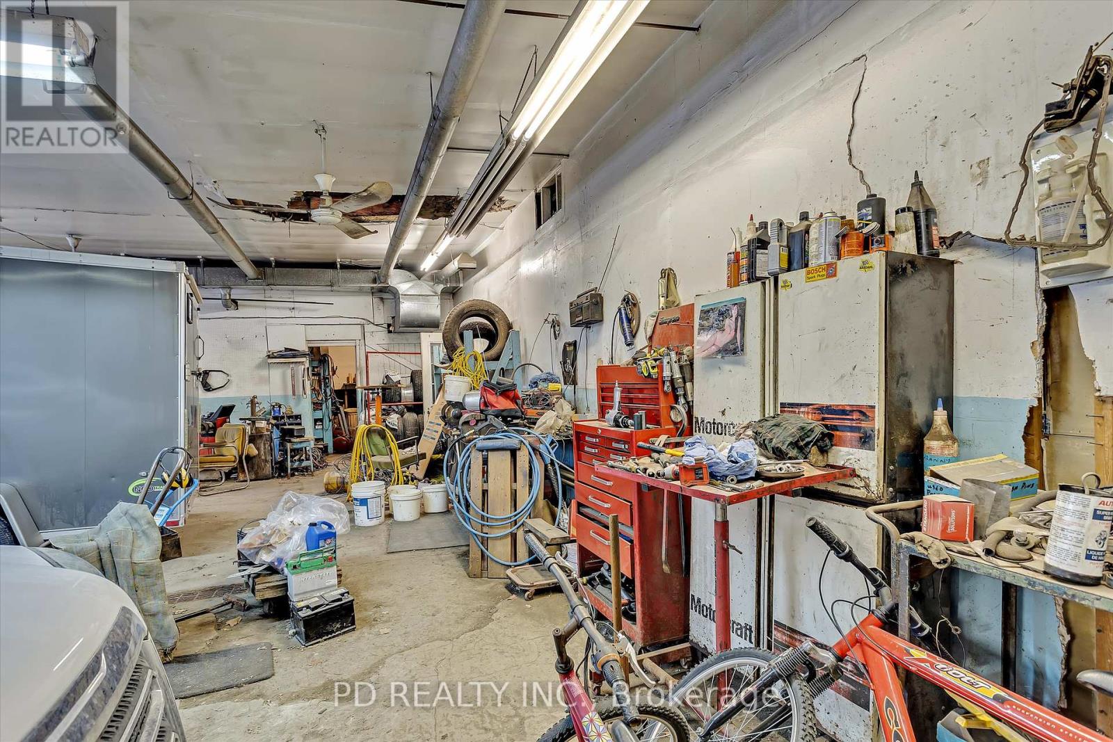 73 King Street E Property Photo 9