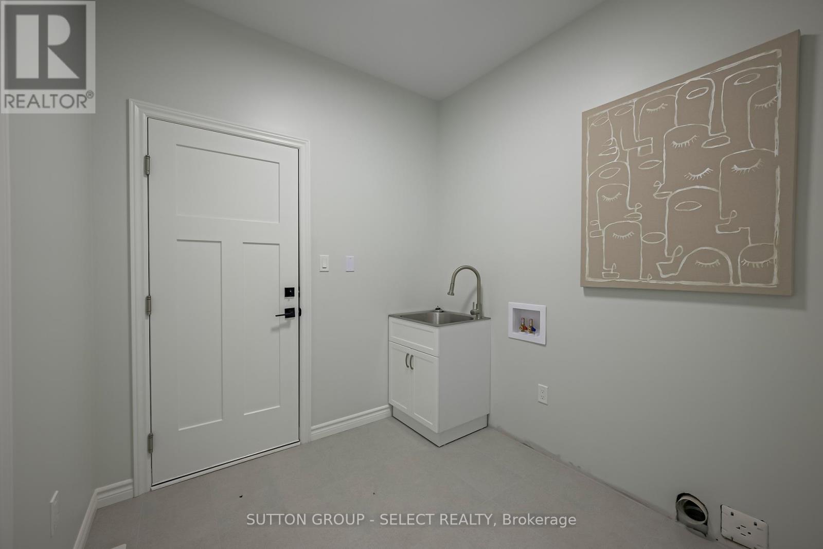 17 Spruce Crescent Property Photo 30