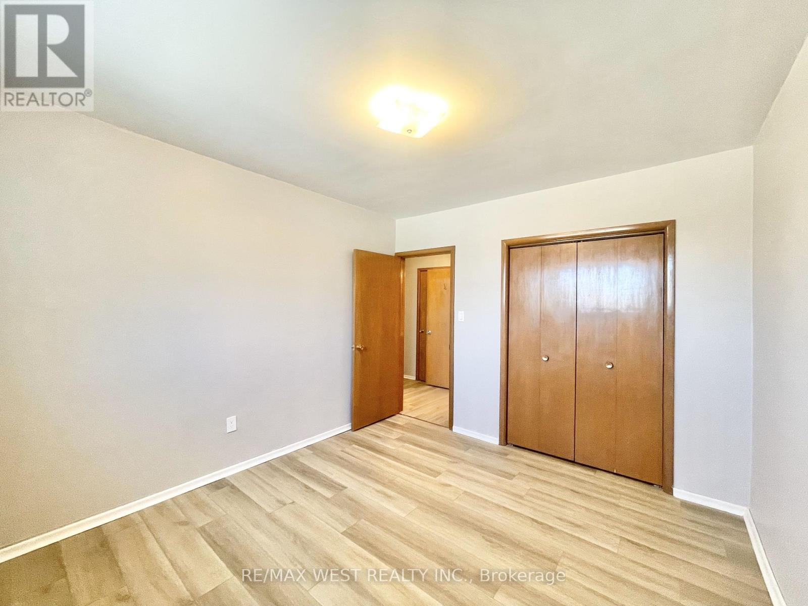 770 Hughson Street Property Photo 23