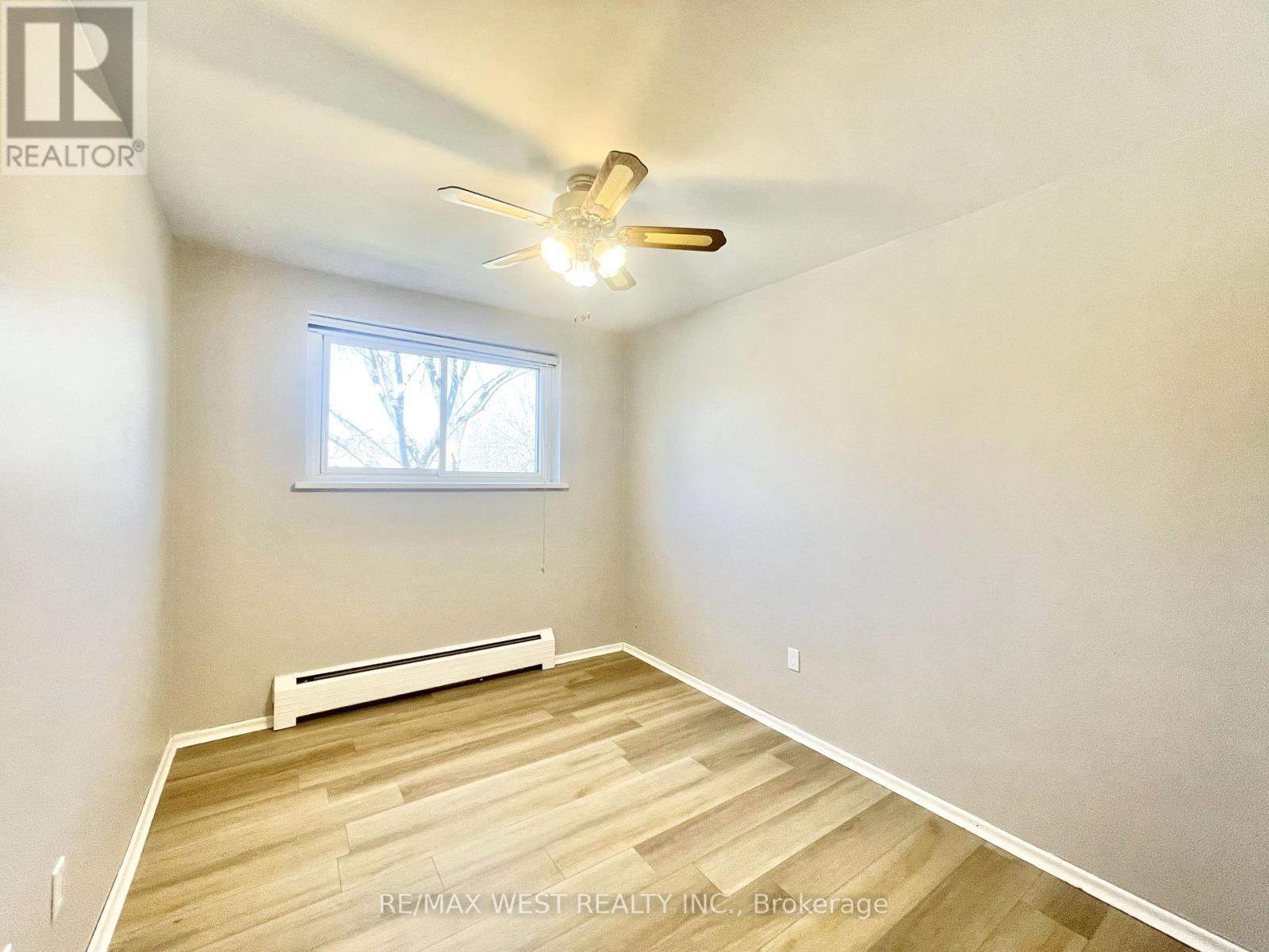 770 Hughson Street Property Photo 35