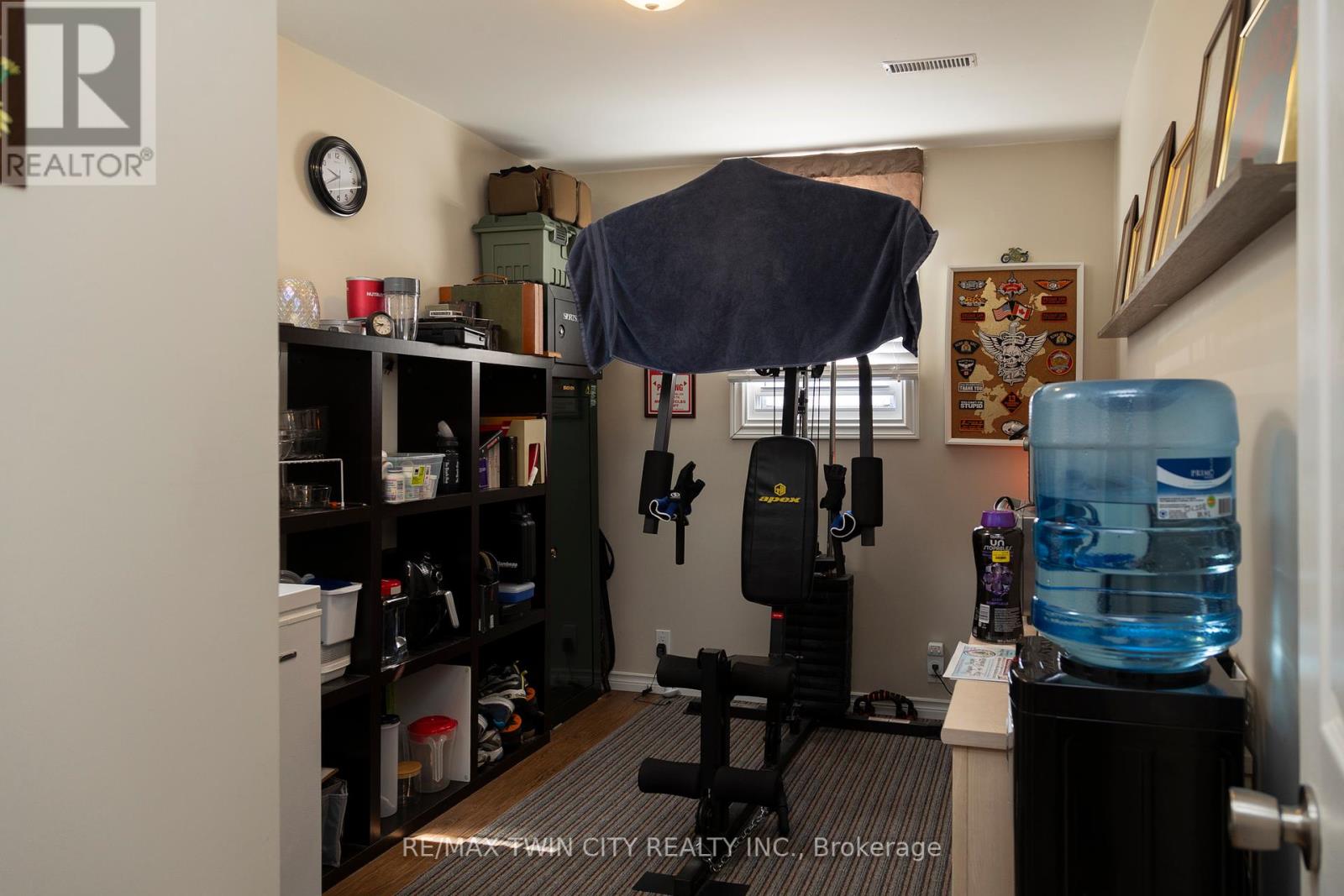122 King Street Property Photo 7