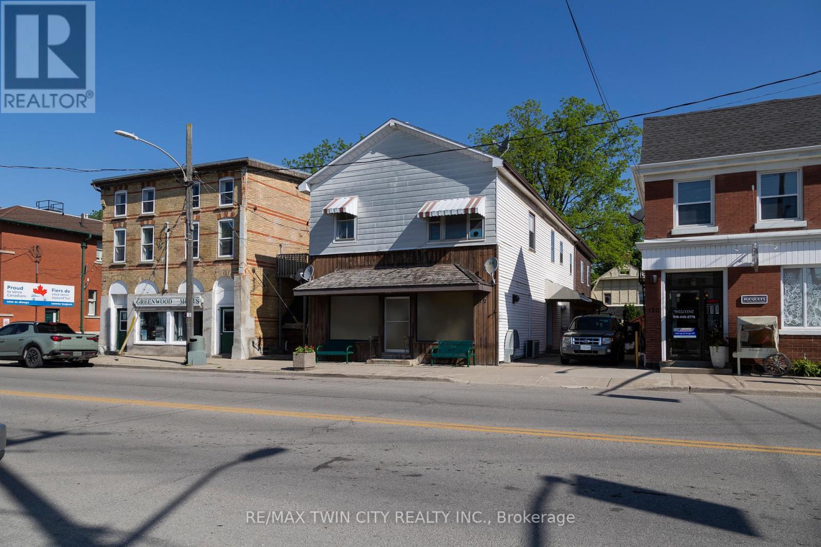 122 King Street Property Photo 2