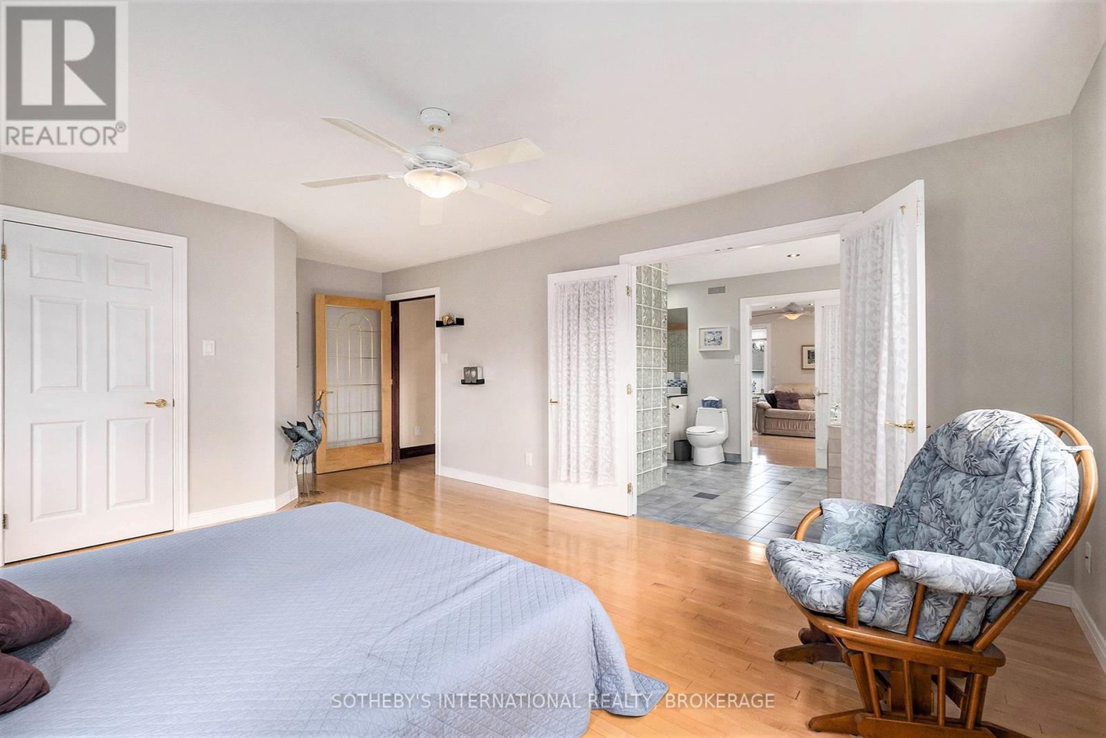 389 Albert Street Property Photo 11