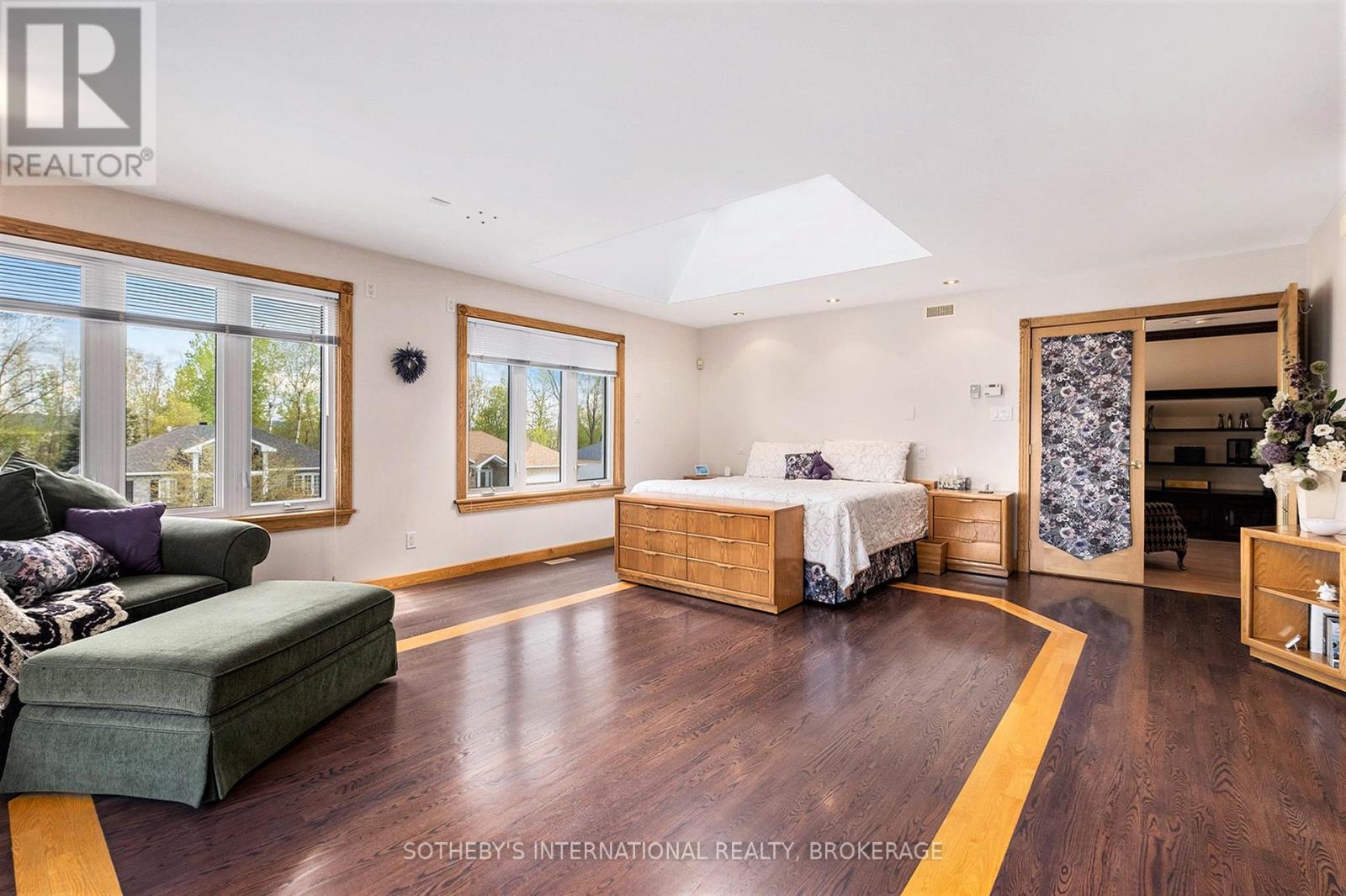 389 Albert Street Property Photo 16