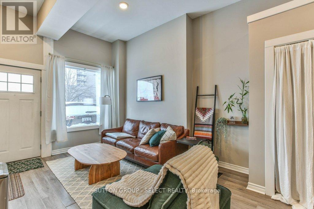 330 Burwell Street Property Photo 12