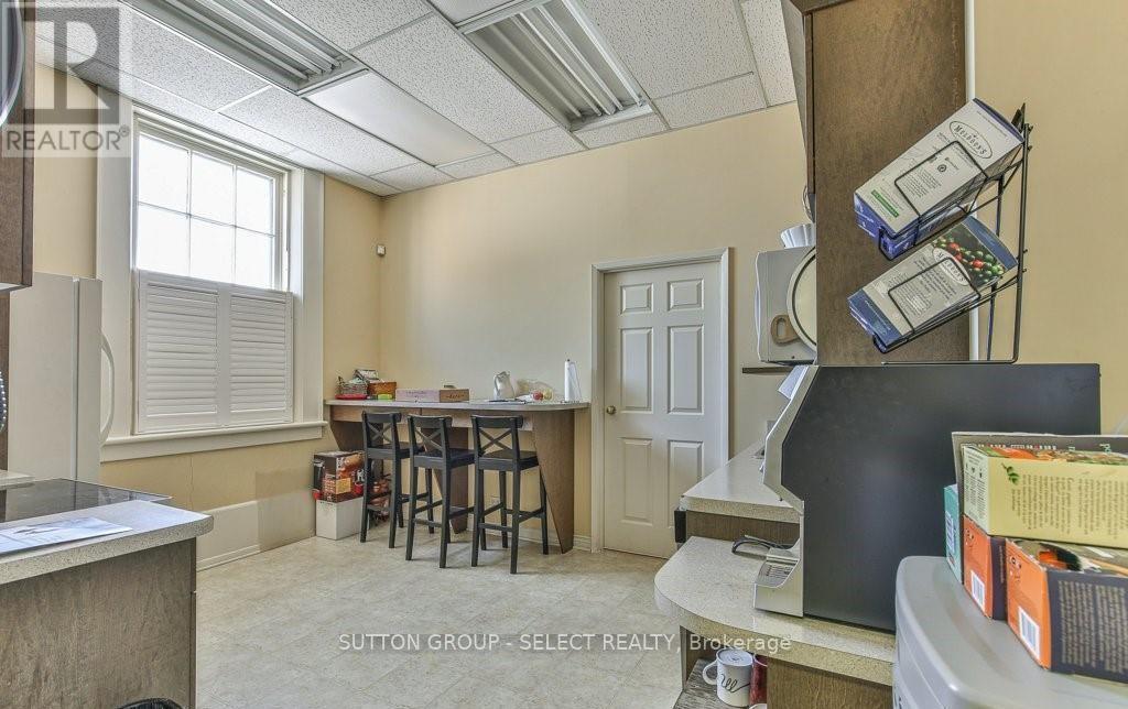 330 Burwell Street Property Photo 33