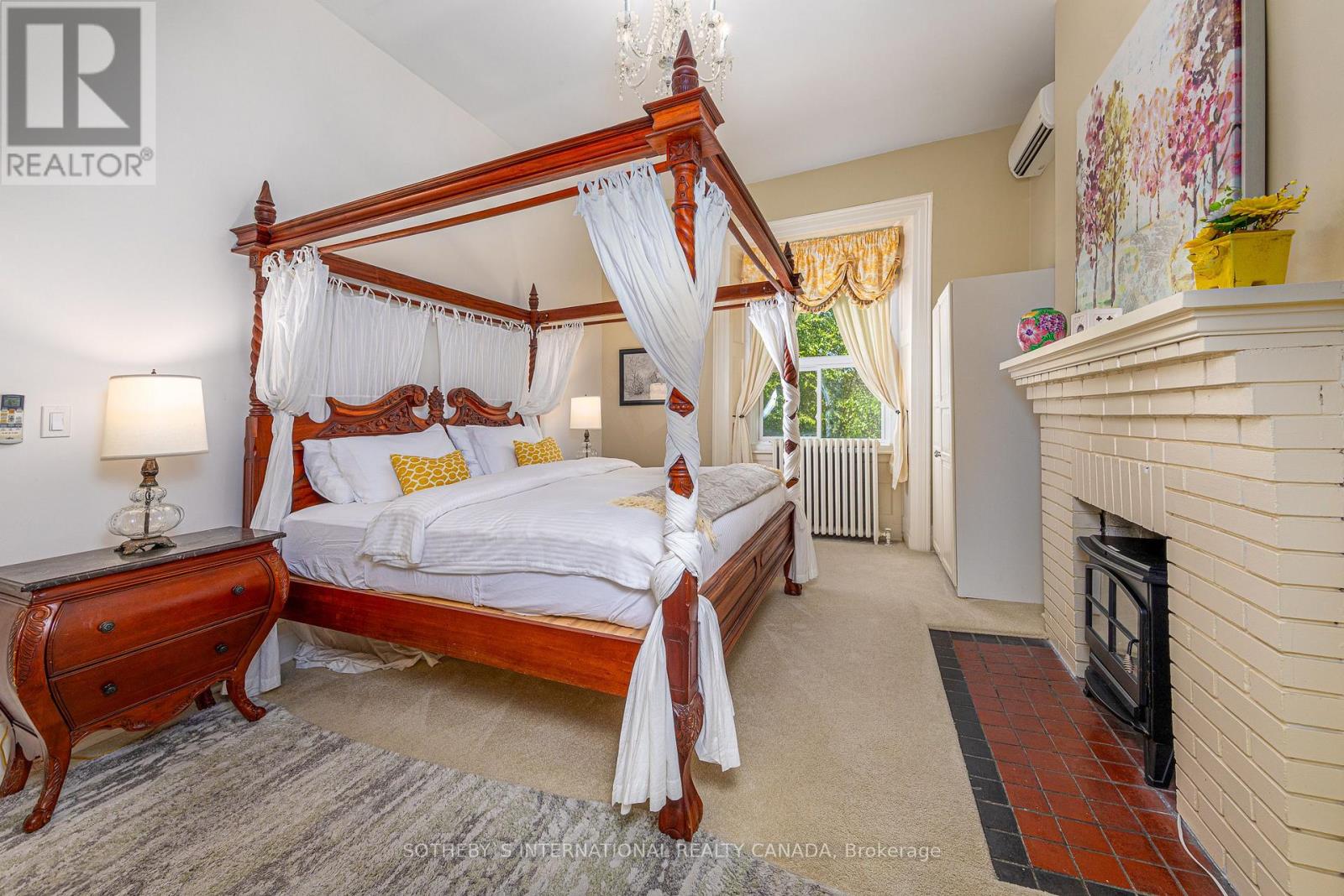8 Starr Place Property Photo 8