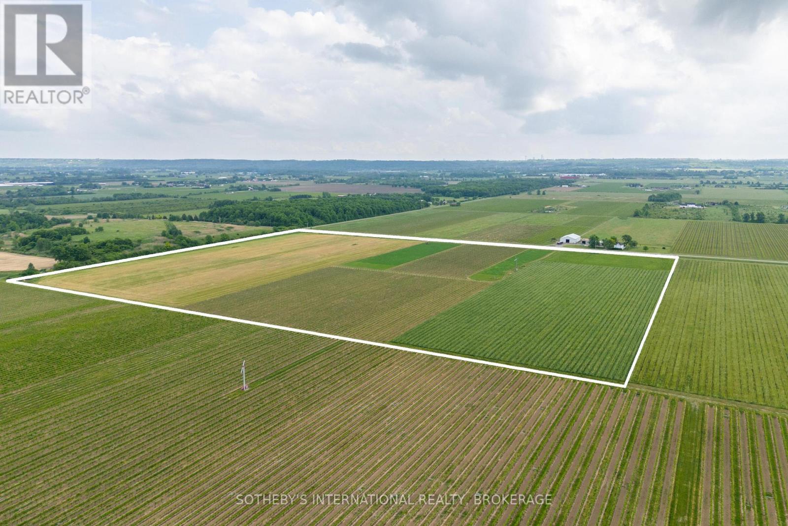500 Line 5 Road Property Photo 4