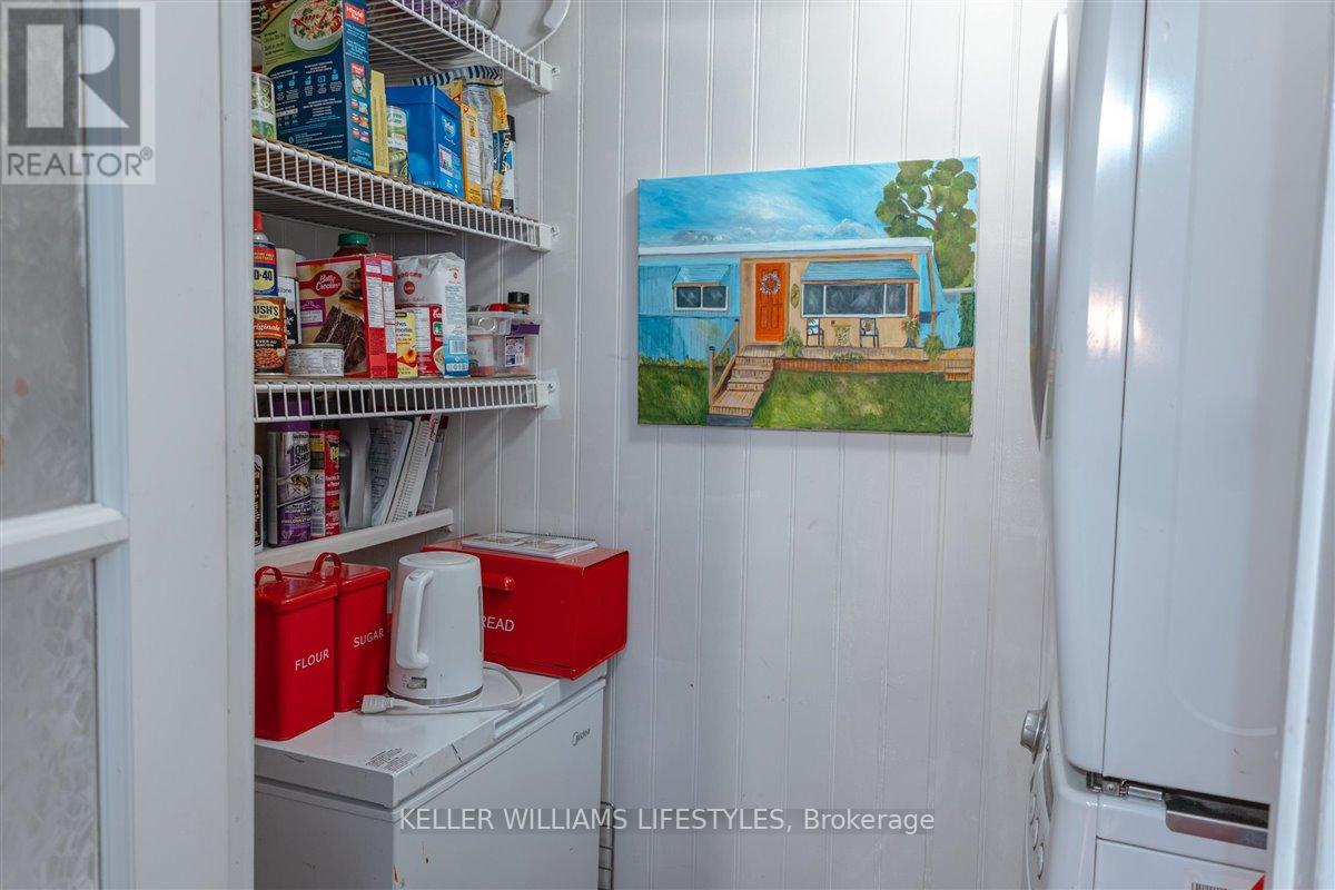 239 Southwind Court Property Photo 18