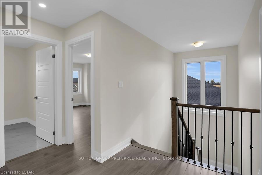 252 Leitch Street Property Photo 20