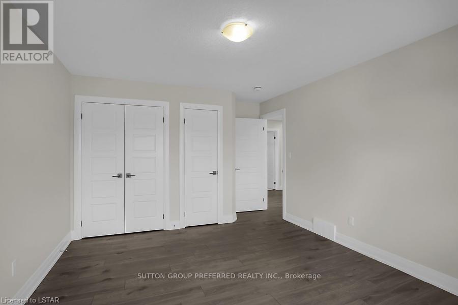 252 Leitch Street Property Photo 24