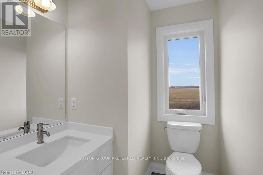 252 Leitch Street Property Photo 26