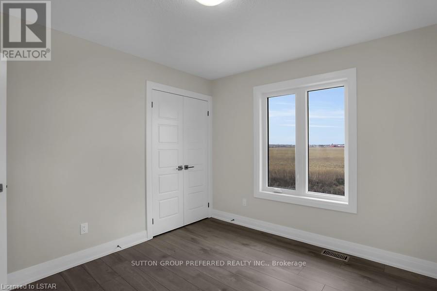 252 Leitch Street Property Photo 28