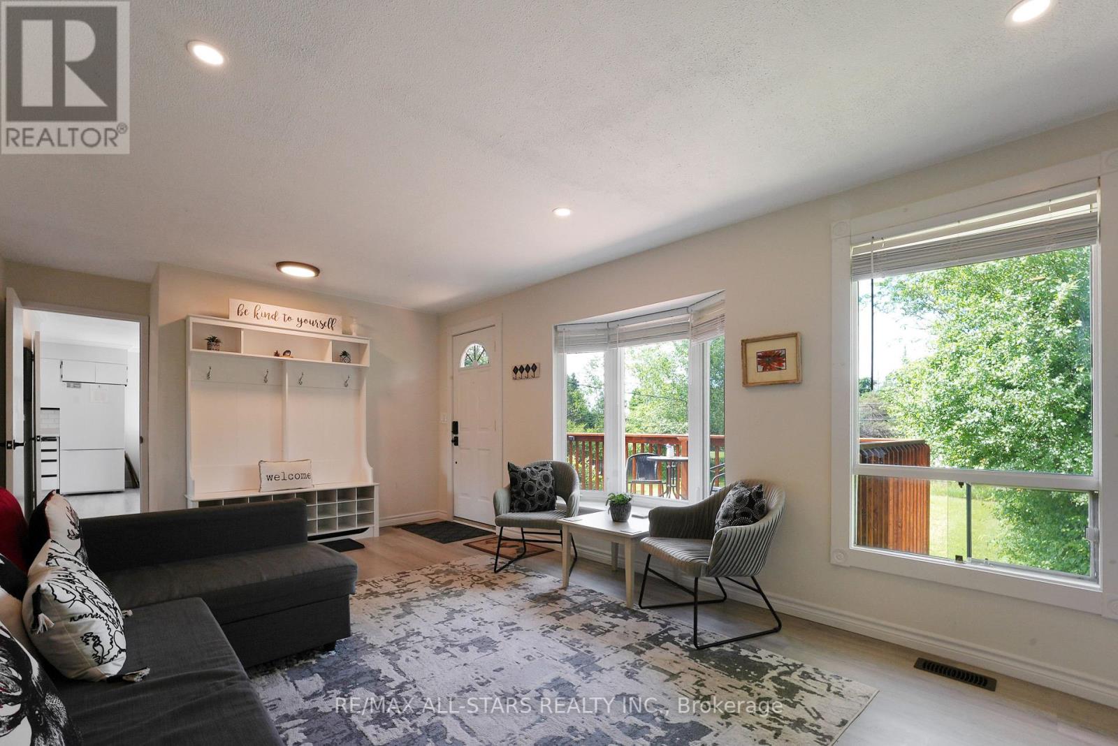 43 Sturgeon Glen Road Property Photo 14