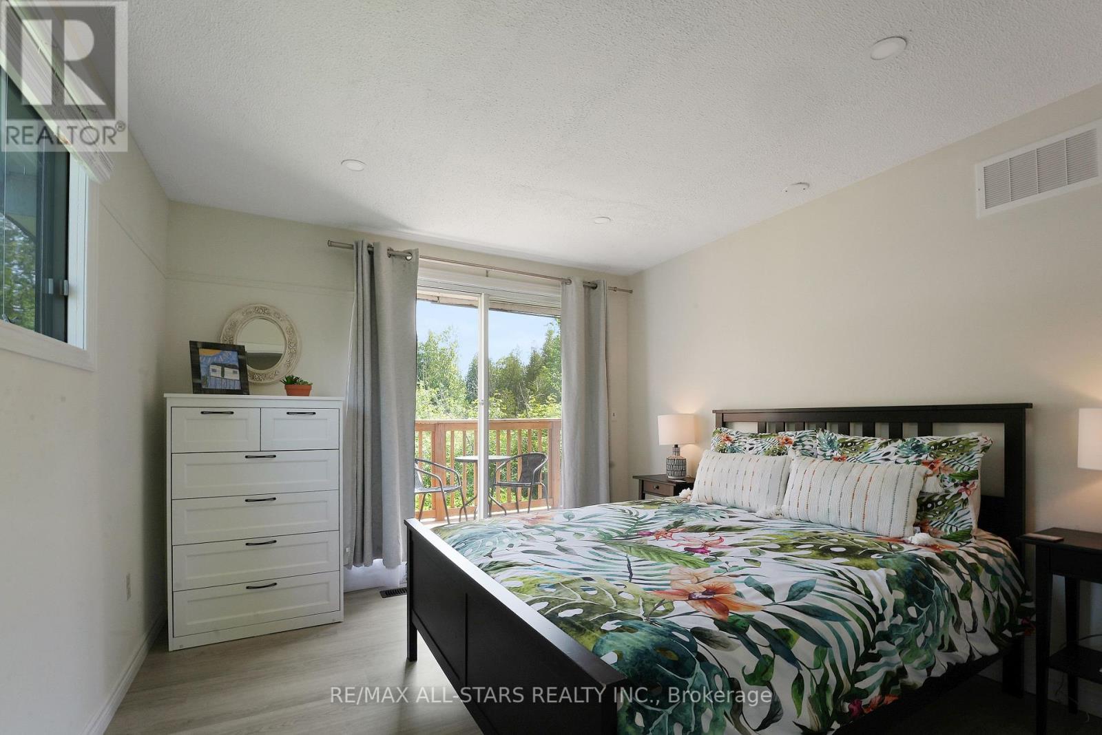 43 Sturgeon Glen Road Property Photo 17