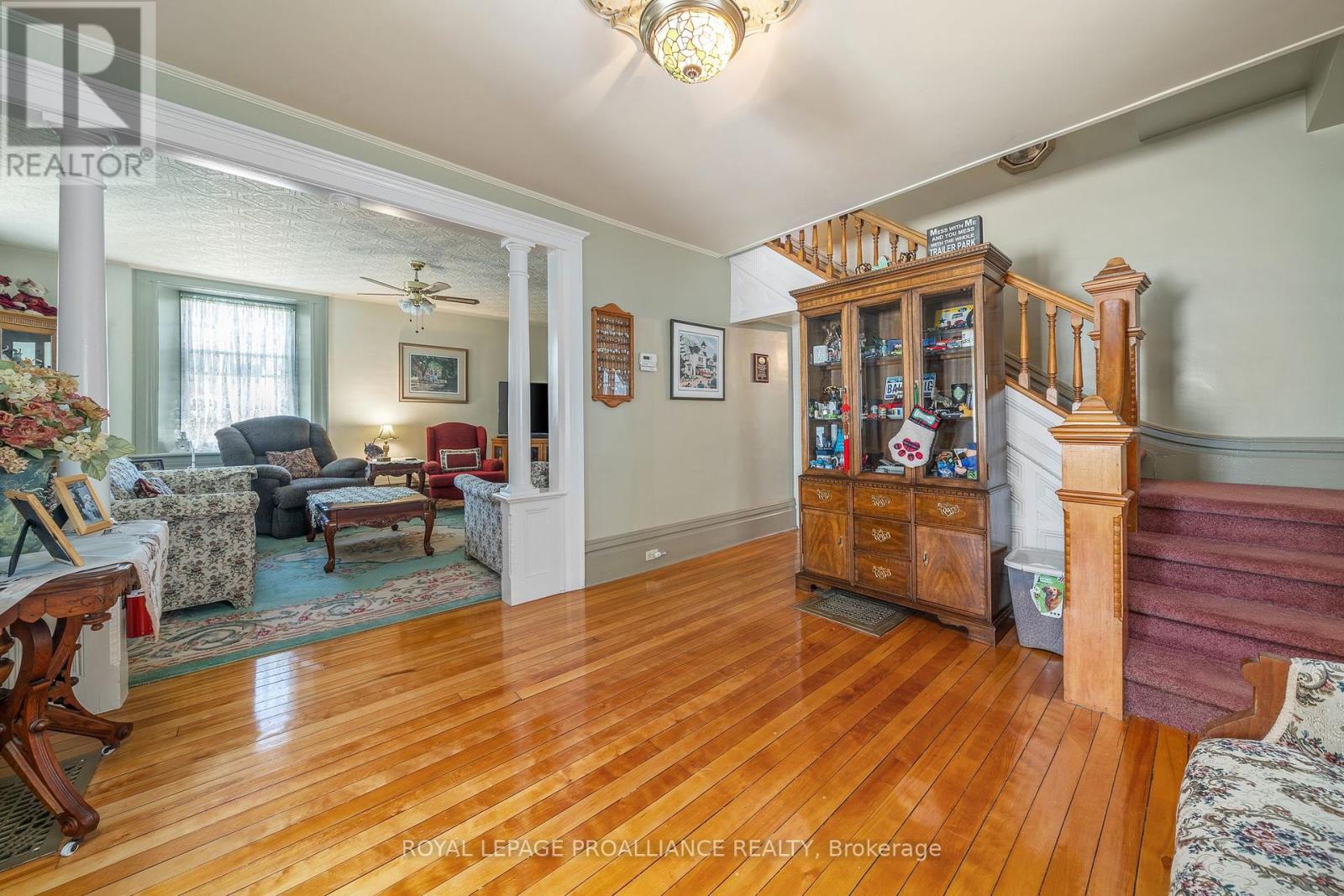 41 King Street Property Photo 7