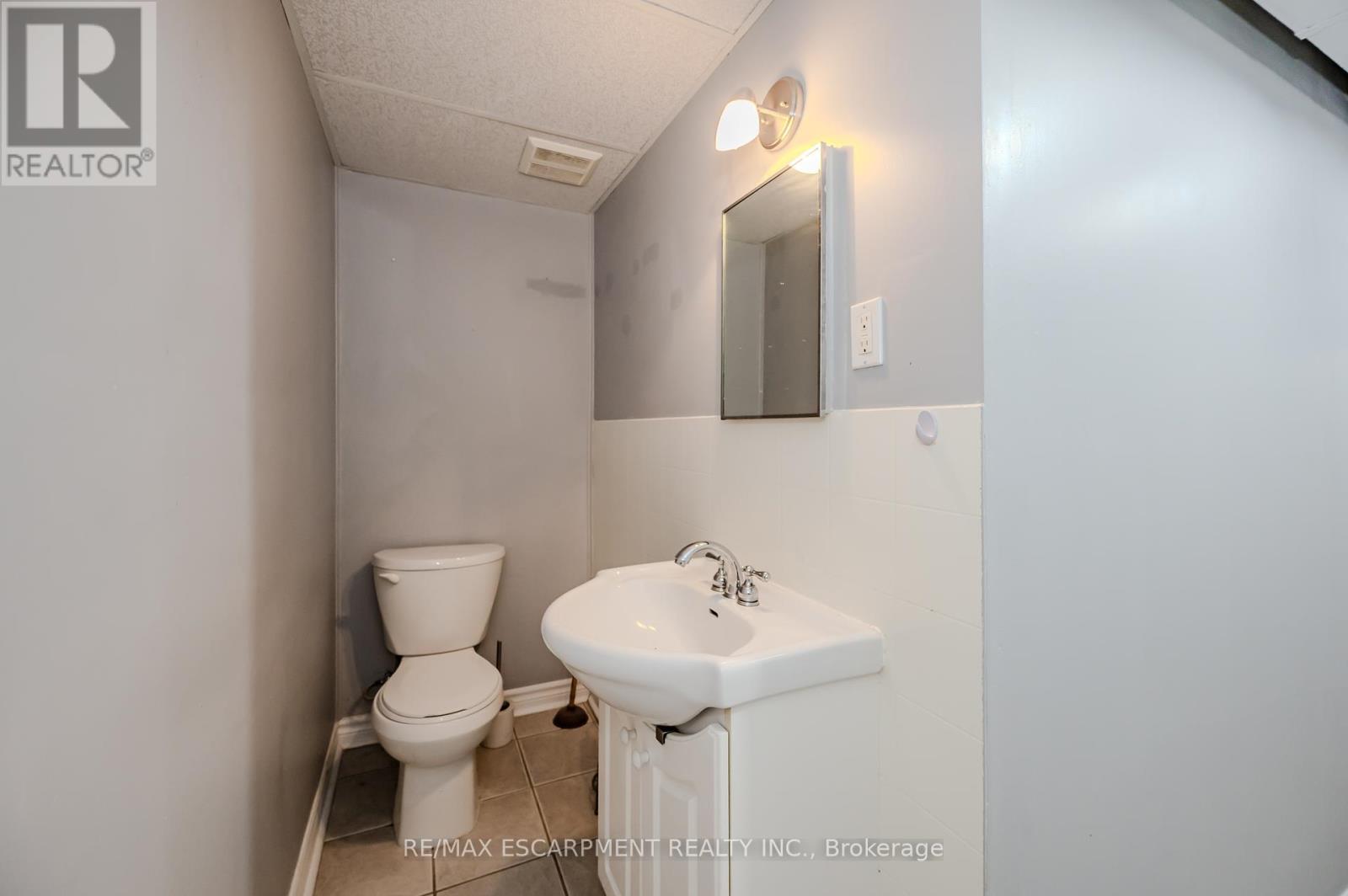 58 Mildred Avenue Property Photo 32