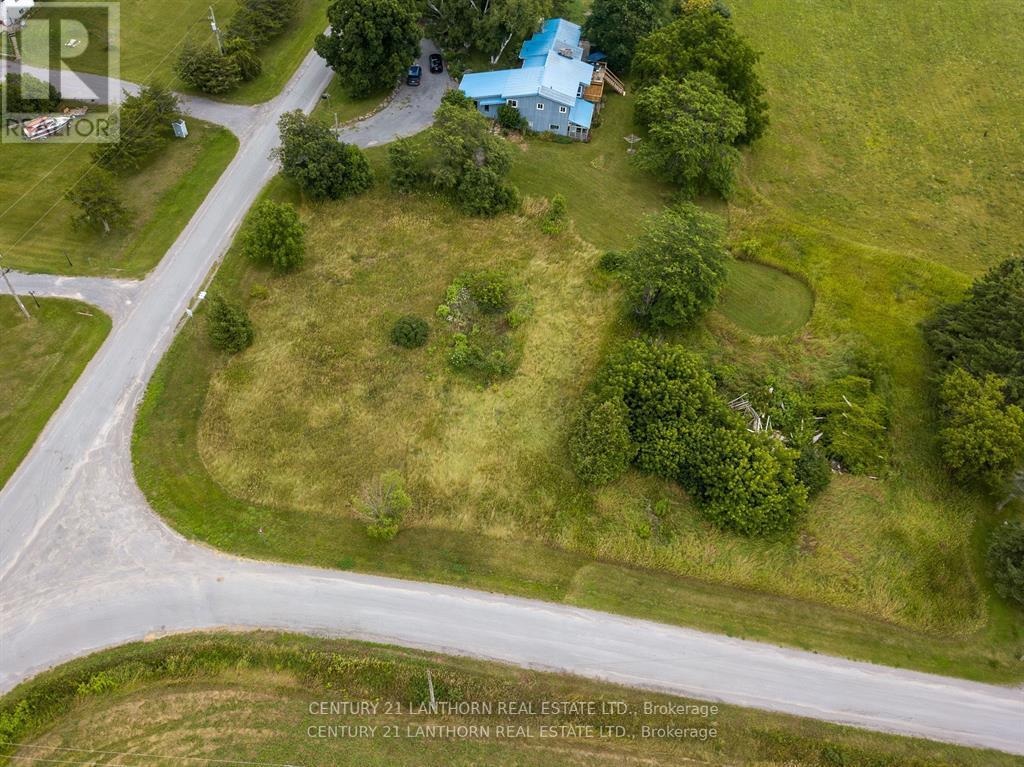 245 Kelly Road Property Photo 2