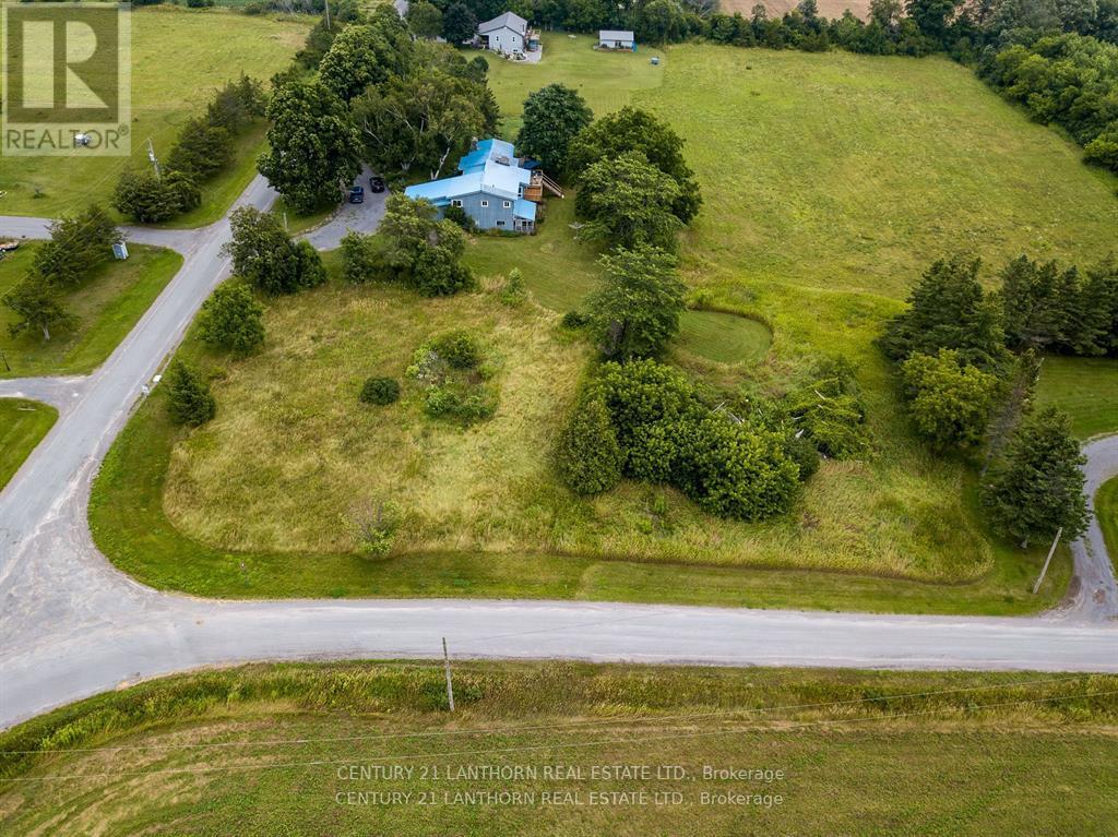 245 Kelly Road Property Photo 6