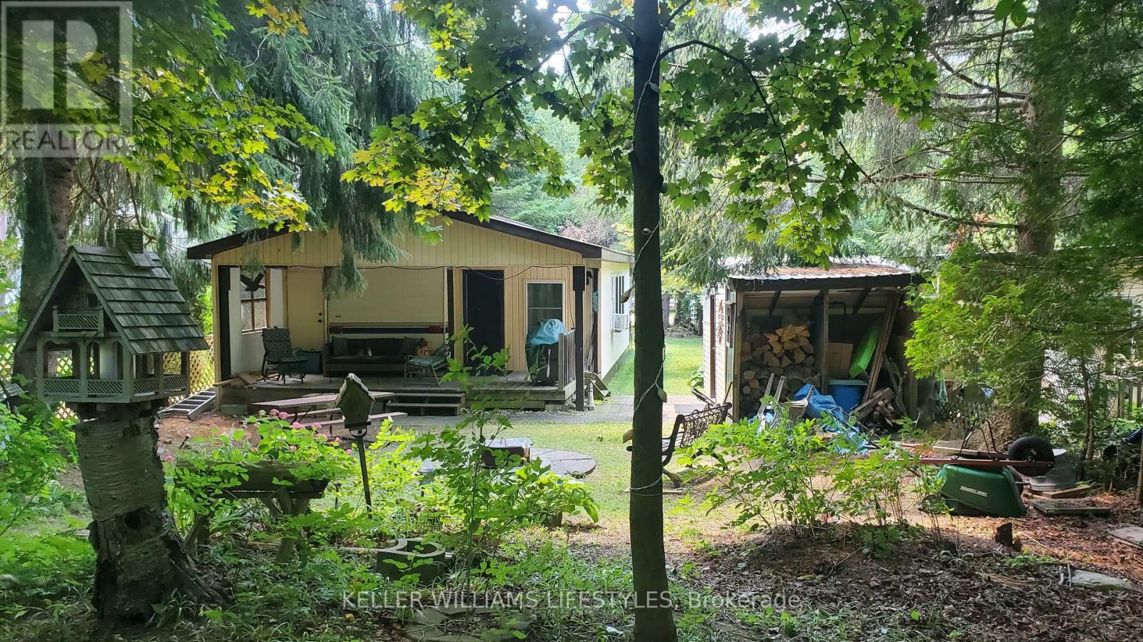 425 - 76735 Wildwood Line Property Photo 6