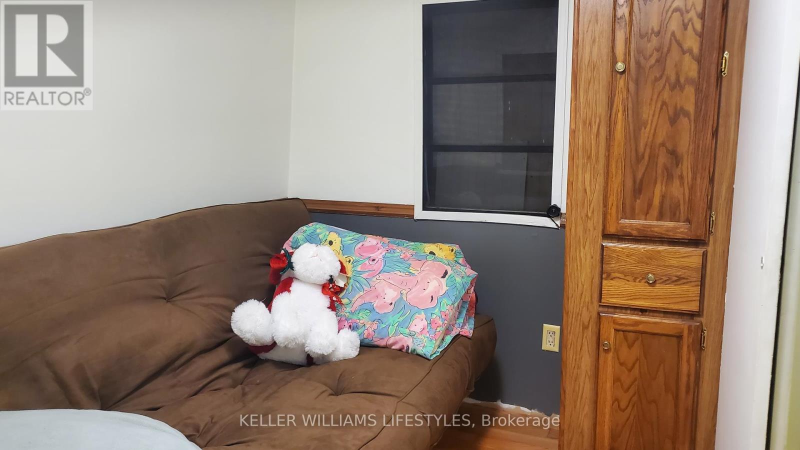 425 - 76735 Wildwood Line Property Photo 20