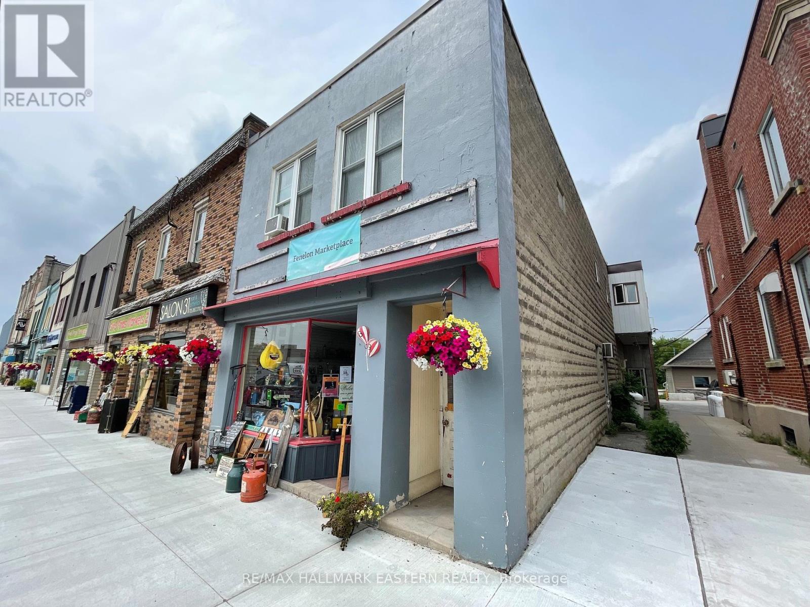 33 Colborne Street Property Photo 1