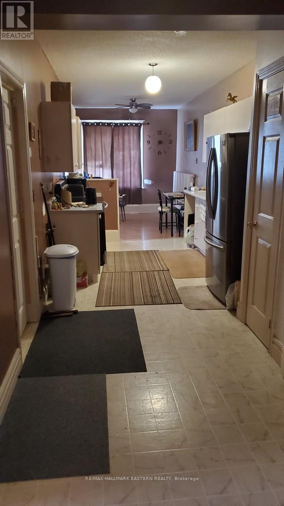 33 Colborne Street Property Photo 9