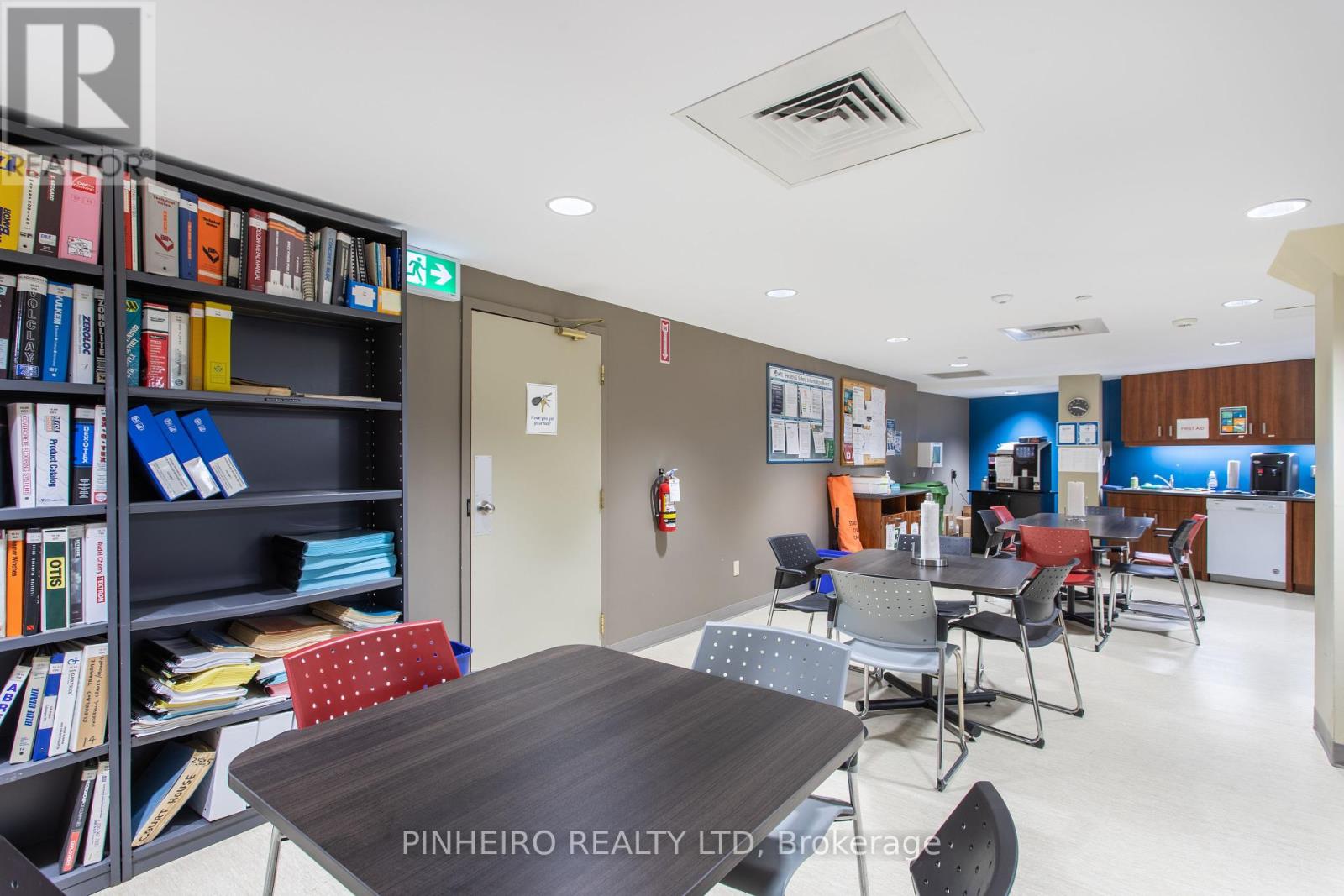 101 - 123 St George Street Property Photo 15
