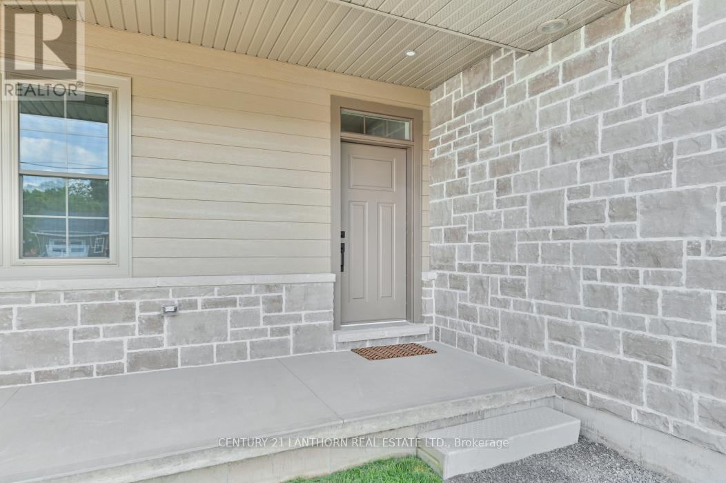 69 Seymour Street W Property Photo 4