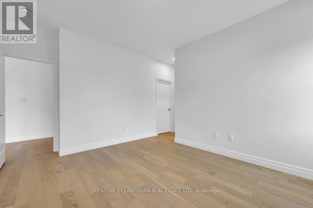 69 Seymour Street W Property Photo 31